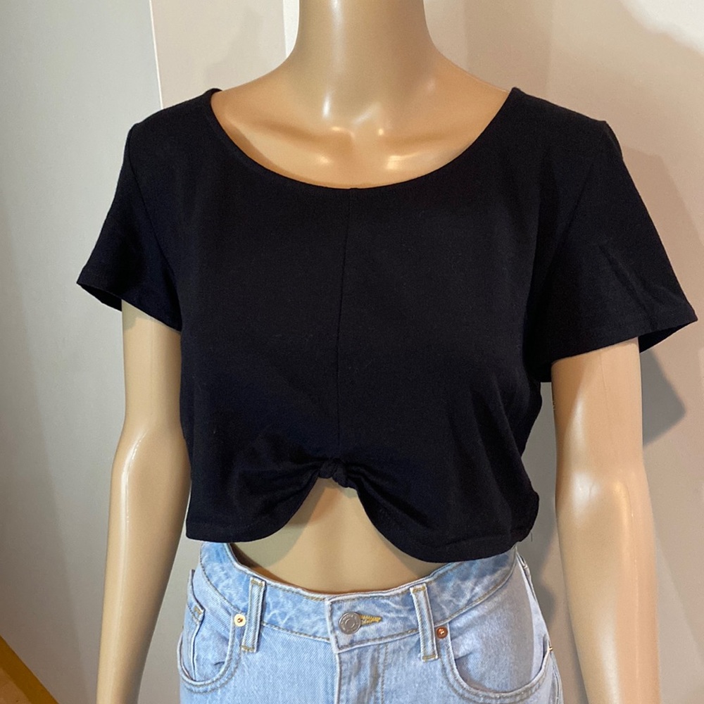 Charlotte Russe Womens Black Crop Top
